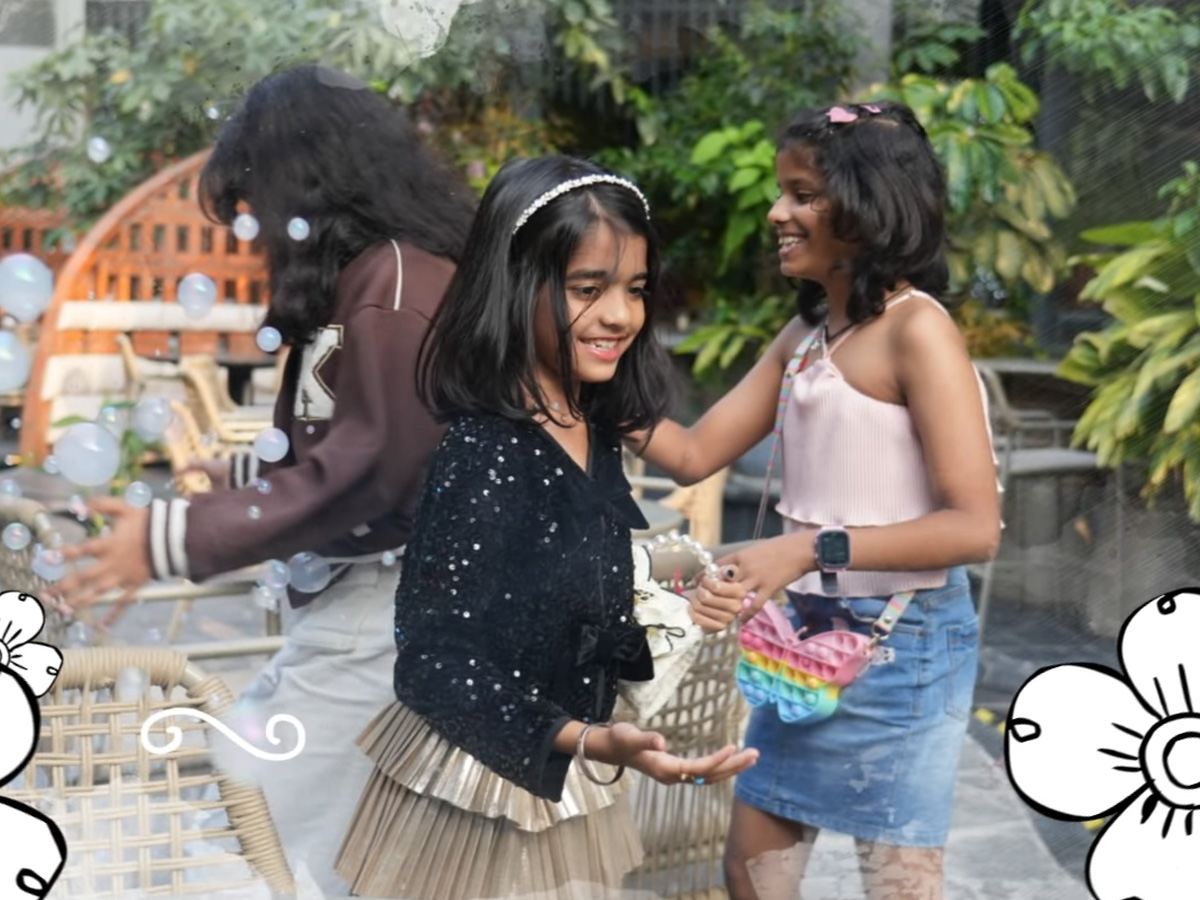 Anchor Ravi's daughter recently celebrated her tenth birthday14