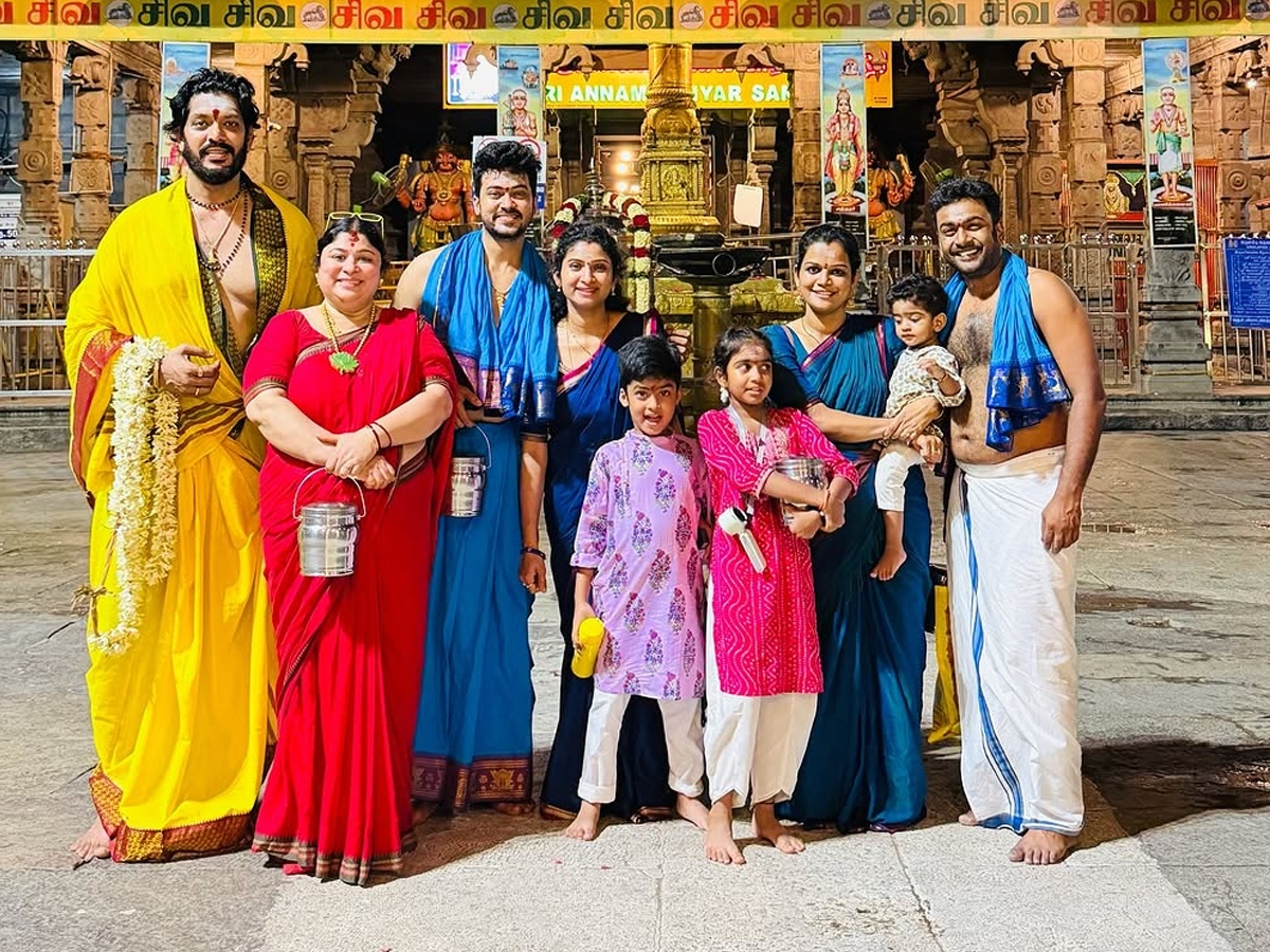 Telugu serial actors' Arunachalam trip (photos)2