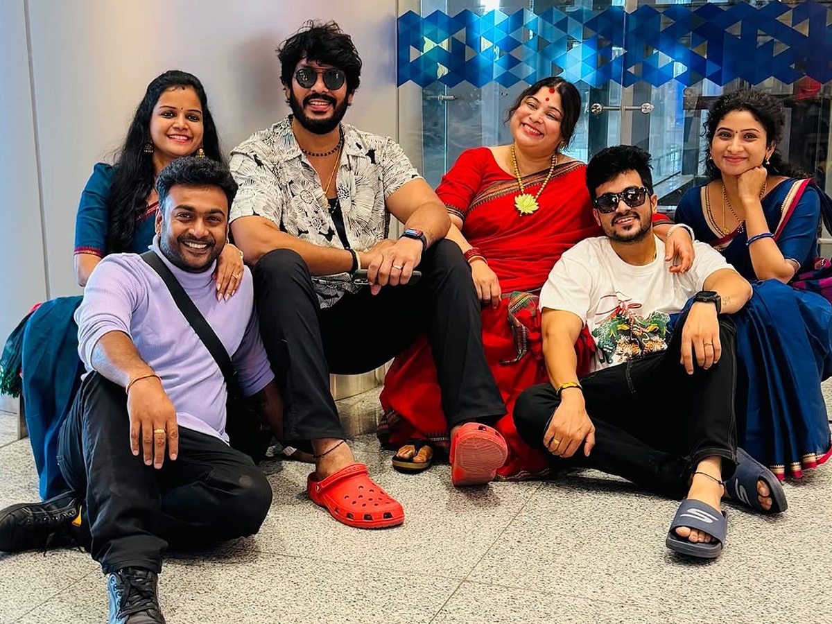 Telugu serial actors' Arunachalam trip (photos)7