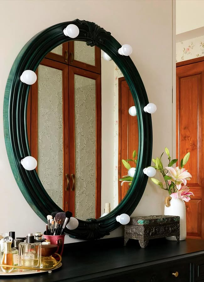 'Rajasab' beauty Malavika home tour (Photos)10