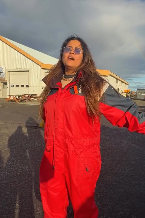 Actress Anasuya Bharadwaj Remember Solo Trip Memories Photos16