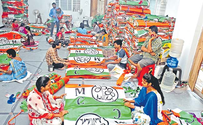 కండువా కథ చాలానే! | Election time demand for Kanduva - Sakshi