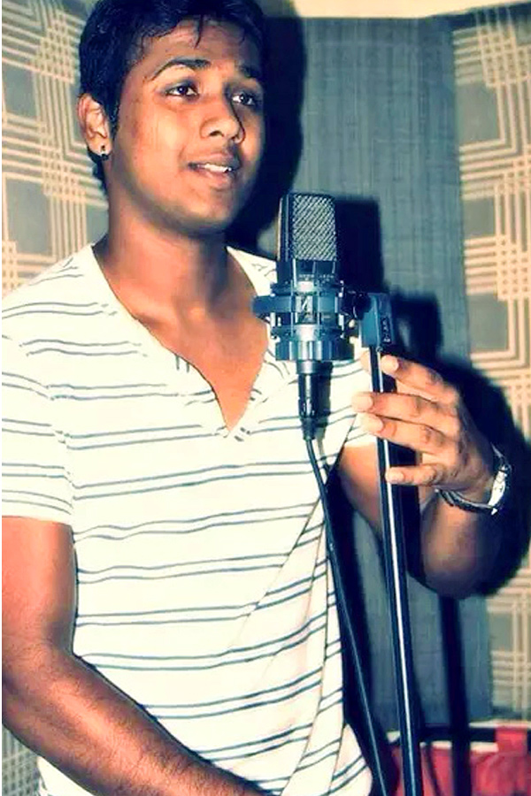 Naatu Naatu Song Singer Rahul Sipligunj Rare Photos - Sakshi