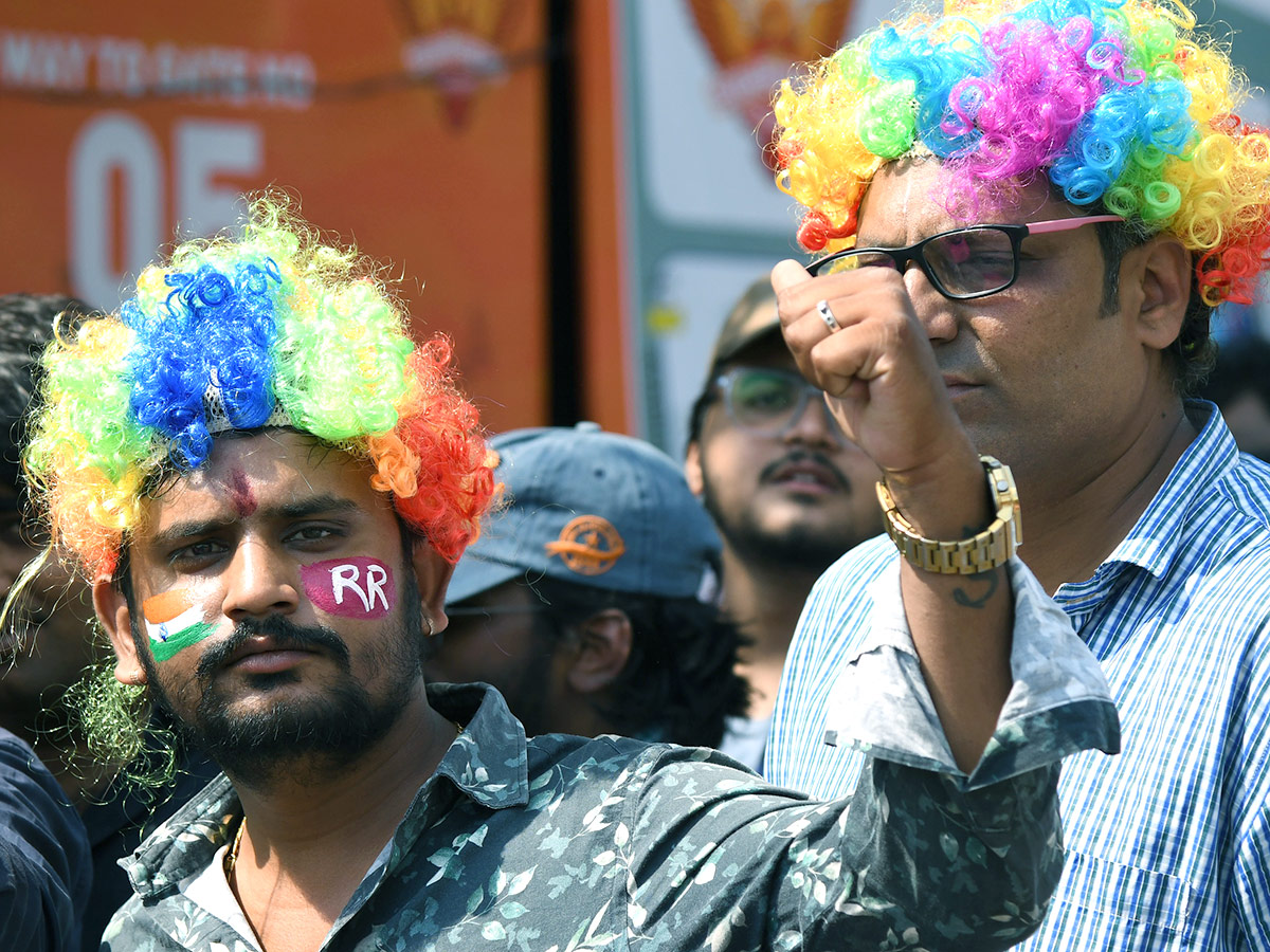 SRH and RR Match in Hyderabad Stadium Photos - Sakshi