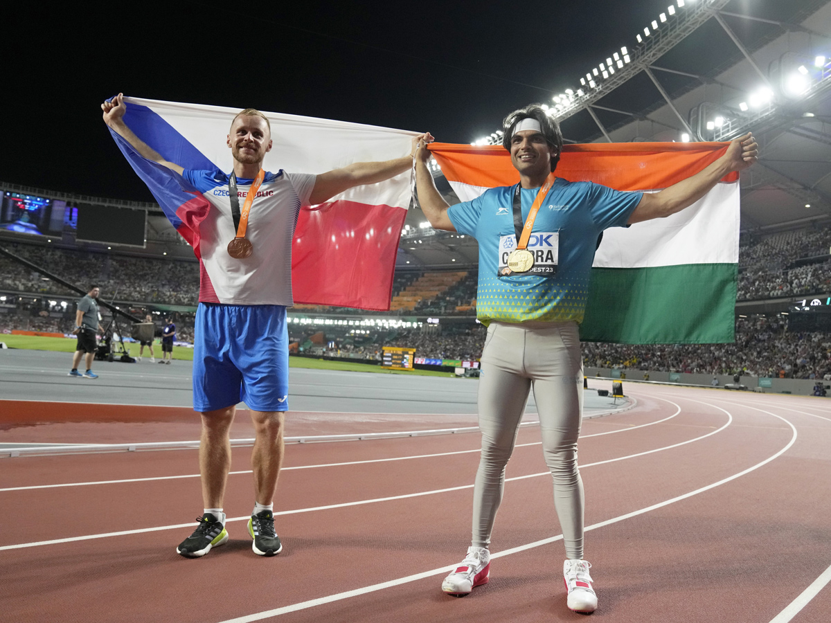 Neeraj Chopra becomes first Indian to win gold at World - Sakshi
