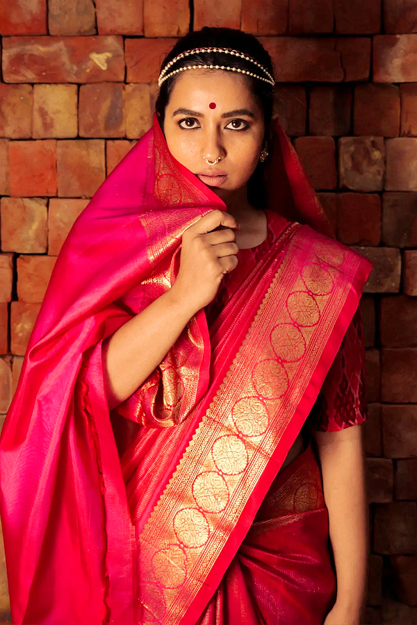 Actress Komalee Prasad Latest Photo Shoot Pics - Sakshi