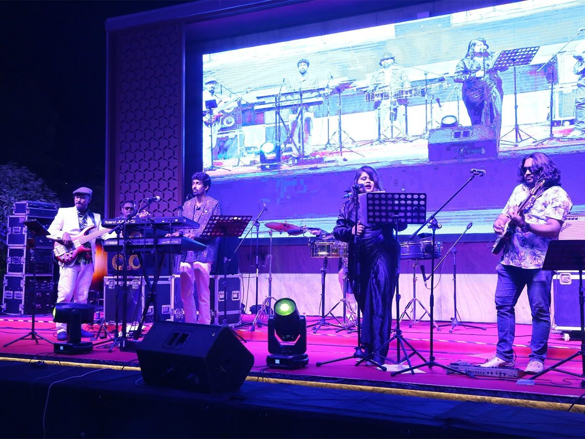 Live Music Band Entertains Christmas Celebrations - Sakshi