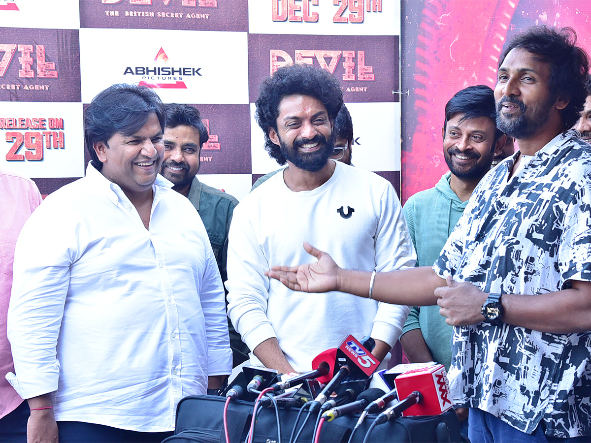Nandamuri Kalyan Rams Devil Movie Success Celebrations - Sakshi