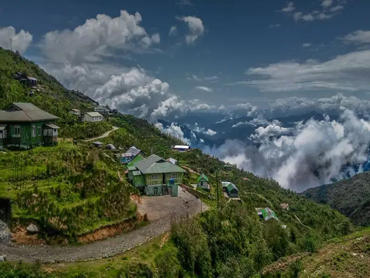 Best Hill Stations In India To Visit  - Sakshi