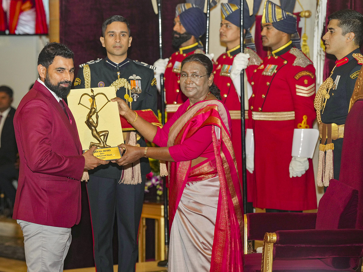 President Droupadi Murmu confers National Sports Honors in Delhi PHotos - Sakshi