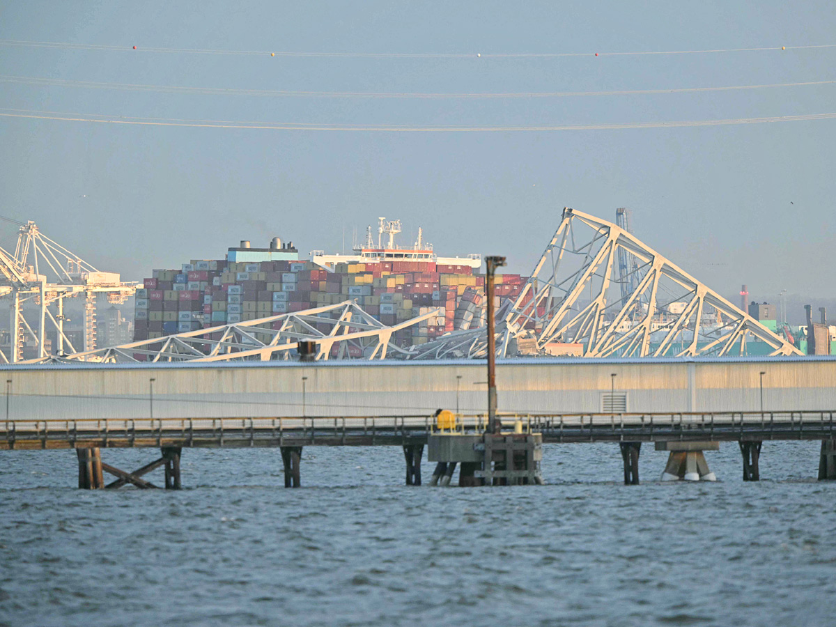 Maryland bridge collapses after being hit by cargo ship Photos - Sakshi