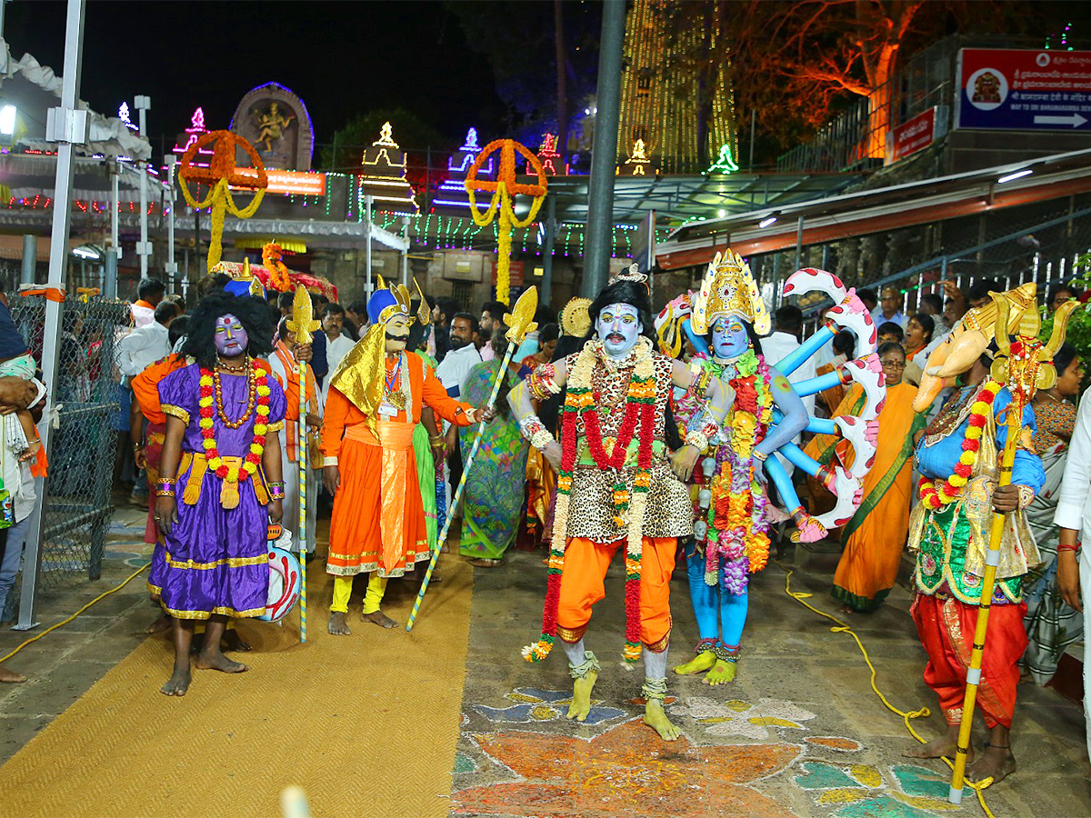Maha Shivaratri Brahmotsavam at Srisailam Photos - Sakshi