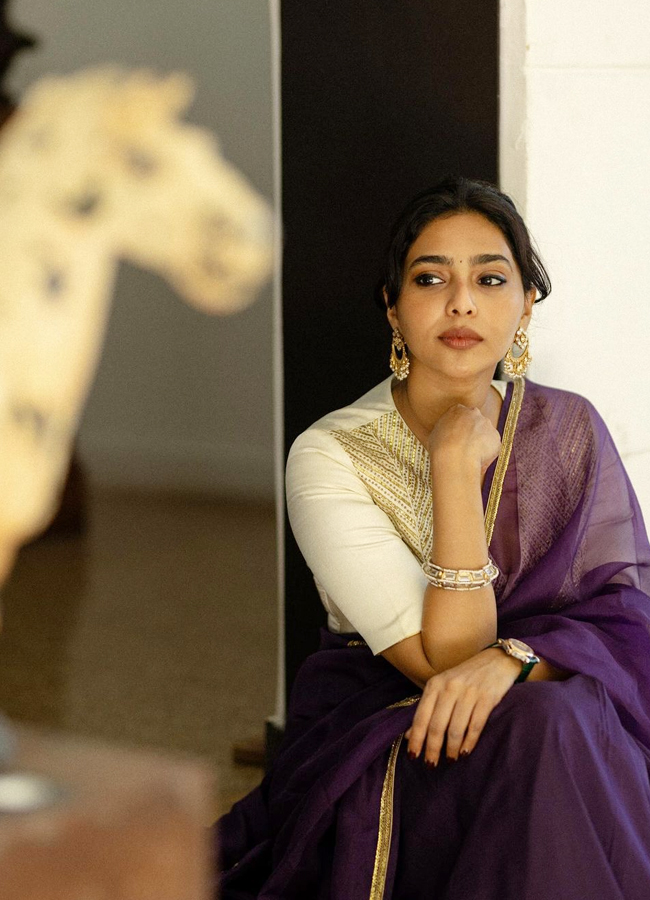 Aishwarya Lekshmi Ultimate Saree Looks - Sakshi