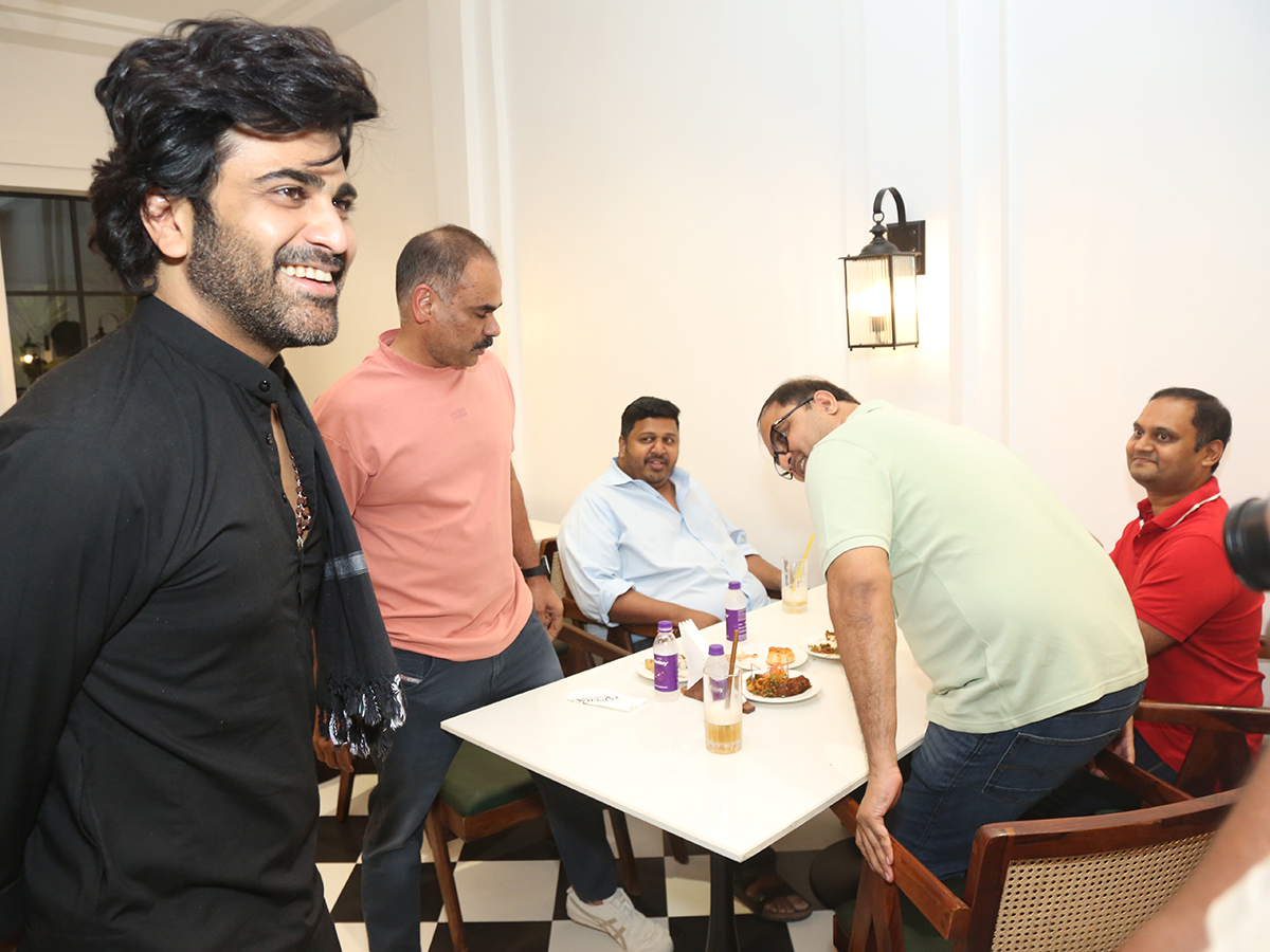 Sharwanand To Launch His Brother Ajay Mineni New Restaurant Beenz