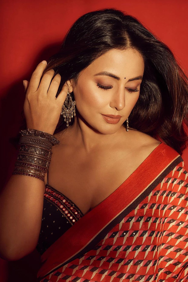 Bollywood Actress Hina Khan Diagnosed With Breast Cancer: Latest Photos