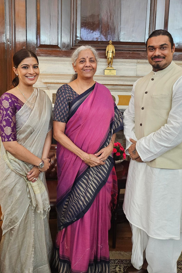 Actress Varalaxmi Sarathkumar Invited PM Narendra Modi To Marriage Photos Goes Viral