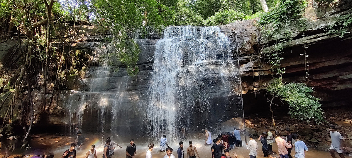 Top 12 amazing waterfalls in Telangana Photos