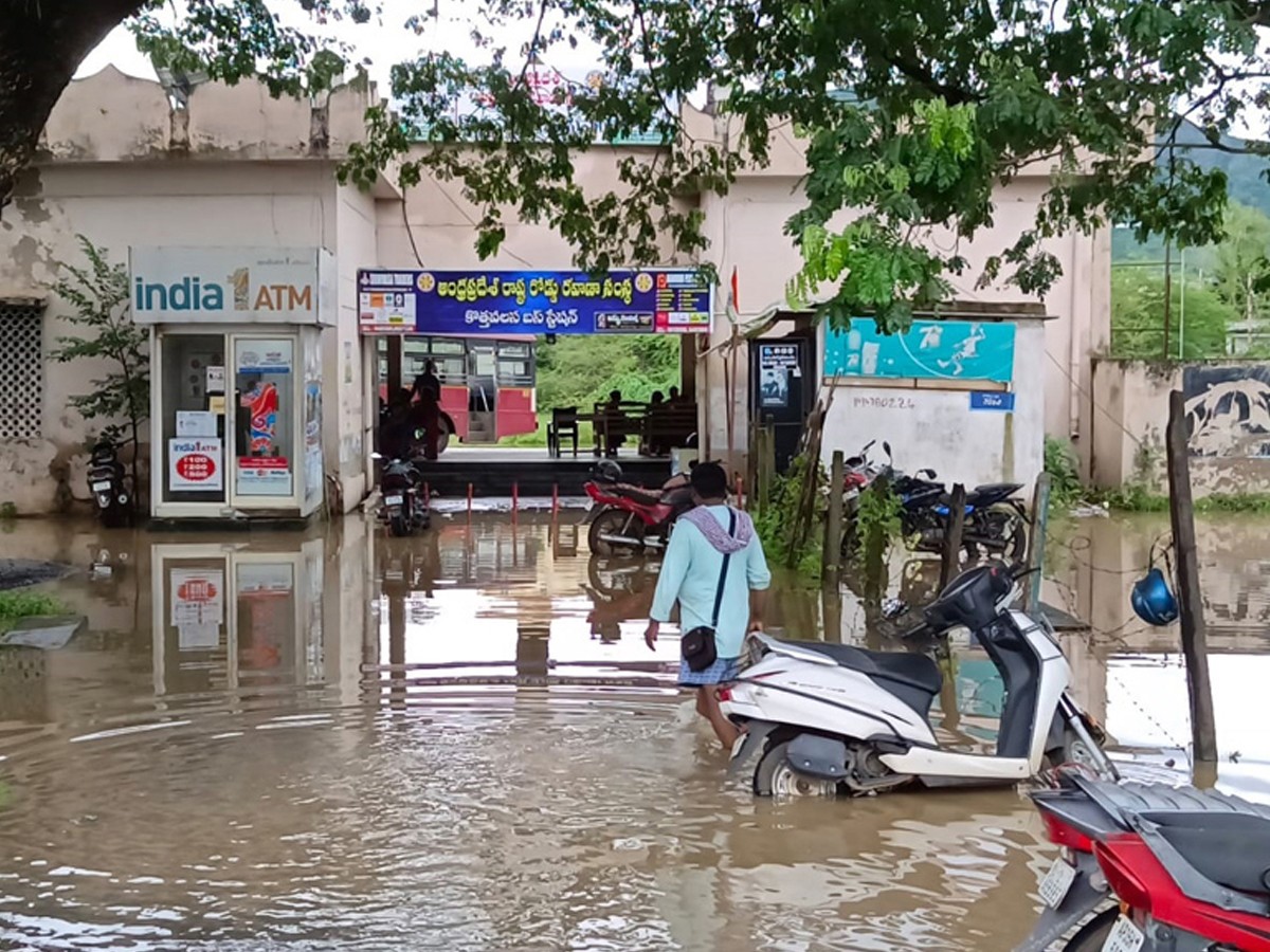 Heavy Rains In Telugu States Gallery