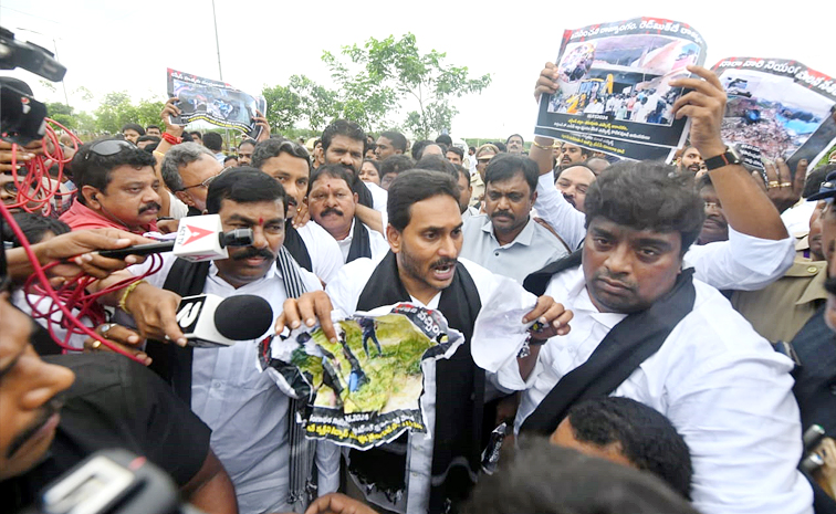 YS Jagan At Andhra Pradesh Assembly: Photos