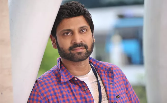 Sumanth to play a news photographer in upcoming thriller - Sakshi