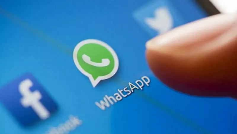WhatsApp Spotted Testing 'Forwarded Message' Feature - Sakshi