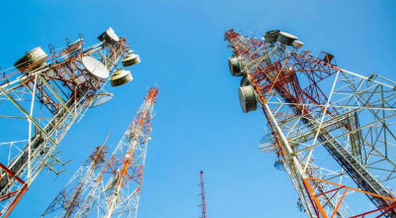 Bharti Airtel approves Bharti Infratel, Indus Towers merger - Sakshi