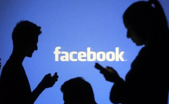 Facebook Tries To Stop Spreading Fake News - Sakshi