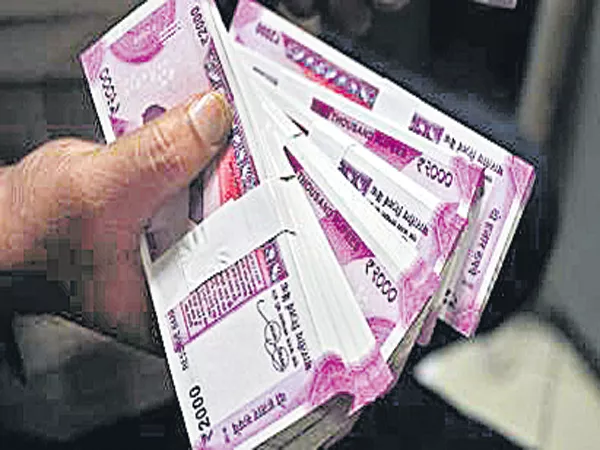 Irregulars mislead the money of Rythu Bandhu Funds - Sakshi