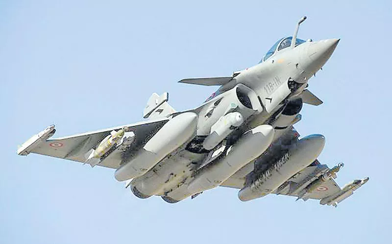 Centre Shares How It Decided To Buy Rafale Jets, Reveals Price To Court - Sakshi