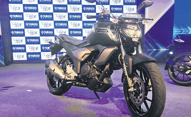 Yamaha Motor India Targets 3 Lakh Sales For FZ V3.0 In 2019 - Sakshi