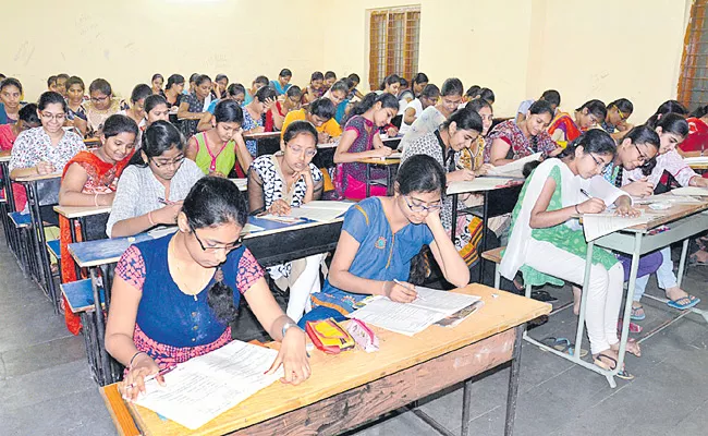 JEE Main Exam Centers Increased In Telangana - Sakshi