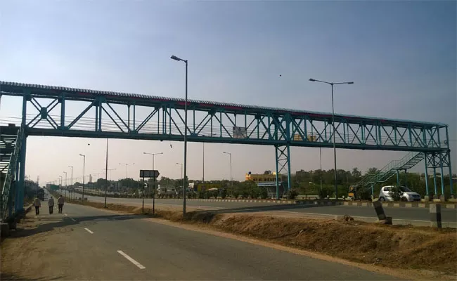 Foot Over Bridge With No Use In Nalgonda - Sakshi
