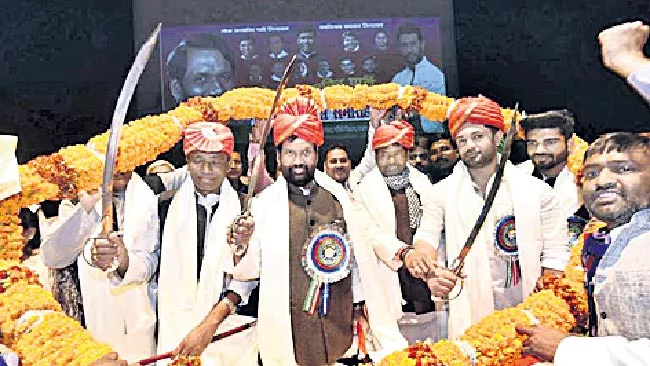 Four MPs from Ram Vilas Paswan family - Sakshi