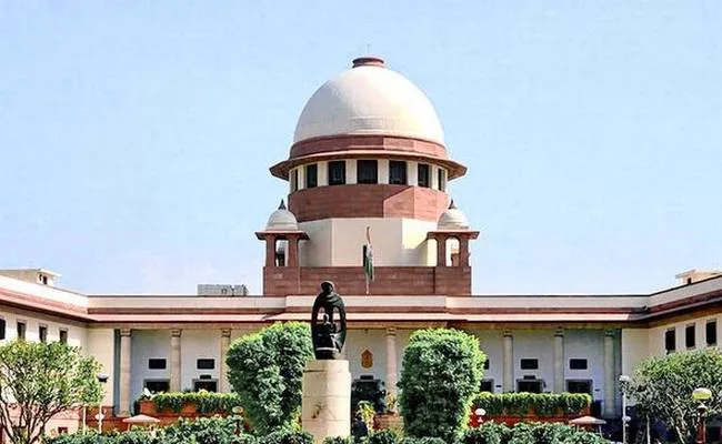 Unnao Case Supreme Court Orders Uttar Pradesh Govt To Pay Compensation - Sakshi
