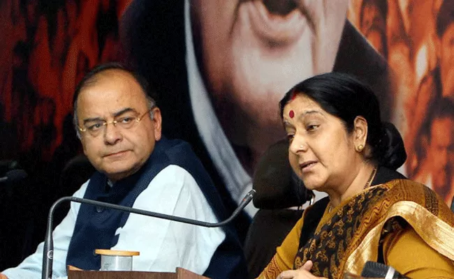 Arun Jaitley And Sushma Swaraj Plays Key Role In Modi Govt Will Miss Them - Sakshi