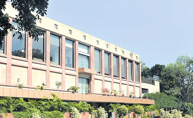 KCR lays foundation stone for new Secretariat building  - Sakshi