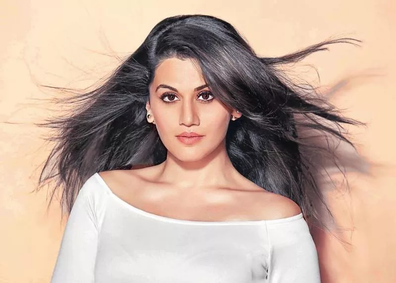 Taapsee Pannu opens up on relationships - Sakshi