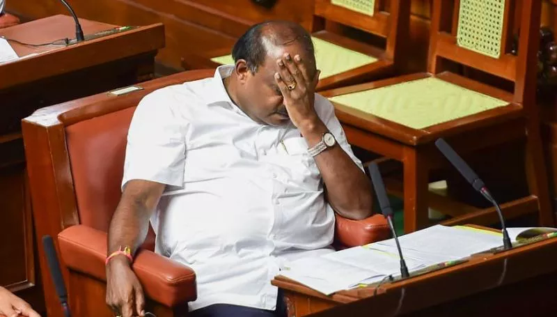 Our Family has a Patent on Crying says kumaraswamy - Sakshi