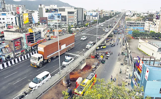 Trial Run on Benz Circle Fly Over - Sakshi