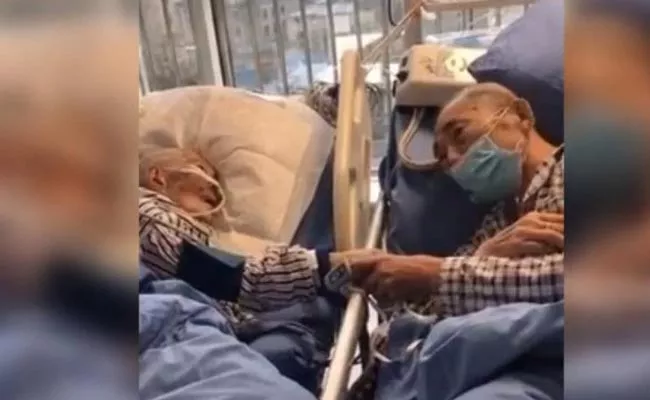 Heartbreaking Video: Elderly Couple Says Goodbye At Hospital - Sakshi