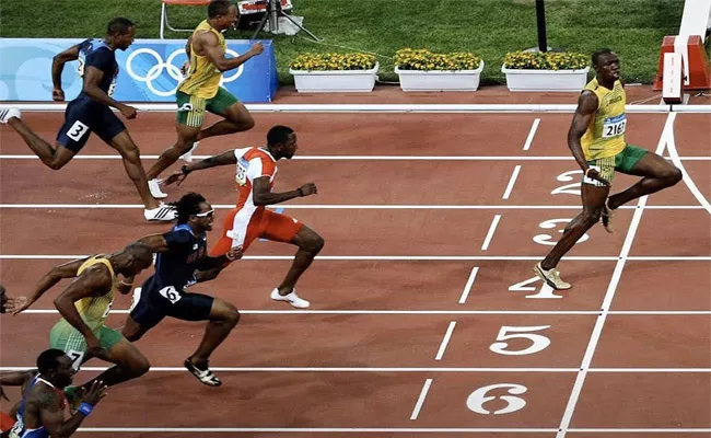 Social Distancing: Usain Bolt Olympic Photo Goes Viral - Sakshi