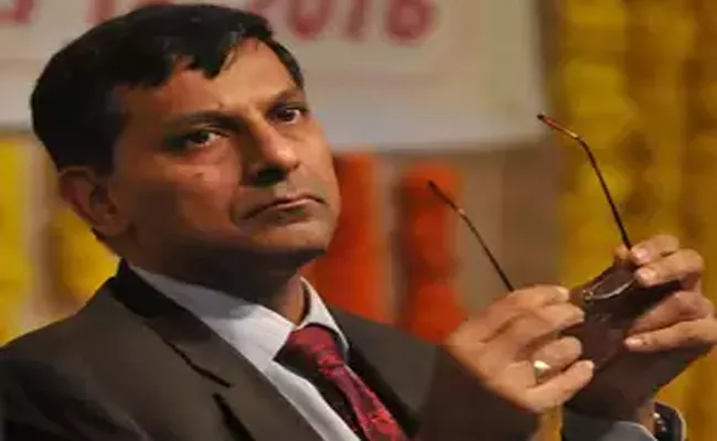 Raghuram Rajan Suggestions To Improve Economy - Sakshi