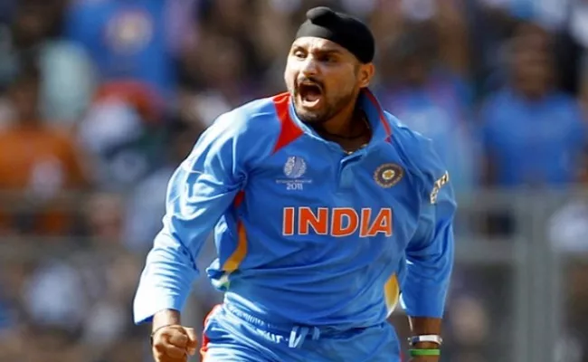 Harbhajan Singh Comments ABout His Bowling Capacity - Sakshi