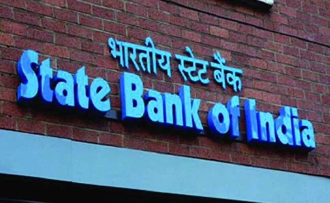 SBI cuts lending rates by 15 bps across tenors - Sakshi