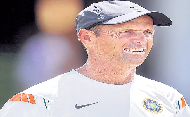 Gary Kirsten Recalls How He Landed India Coach's Job In 7 Minutes - Sakshi