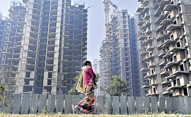 Housing sales down 67 percent in April-June - Sakshi