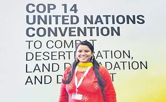 Indian Archana Soreng Selected As Environmentalist At United Nations - Sakshi