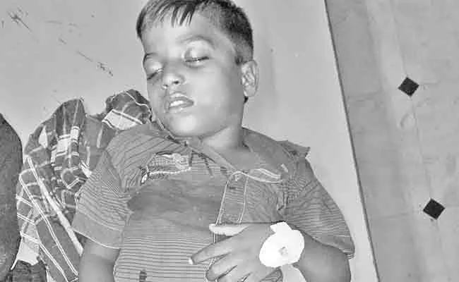 Boy Deceased Due To Eating Biscuits In Kurnool District - Sakshi