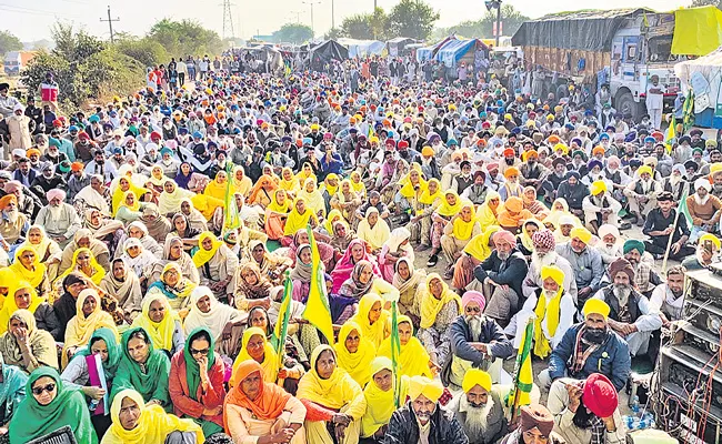 Farmers Union Leaders Hunger Strike Against Farm Laws - Sakshi