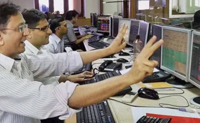 Market hits new records in 13 sessions in December - Sakshi